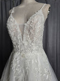 IvorlyLiningandIvory LaceWeddingDressonFineStrapslaceWeddingDressesSelina20260808