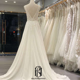 Short Sleeve Floral Decorative Wedding Dress